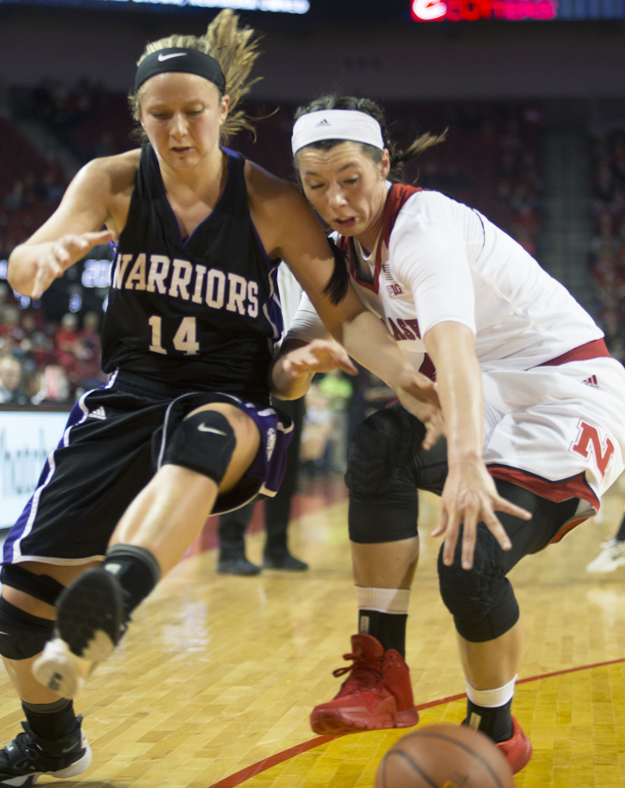 Women's basketball, Winona State vs. Nebraska, 11.08.15
